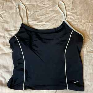 Cropped Nike bathing suit top